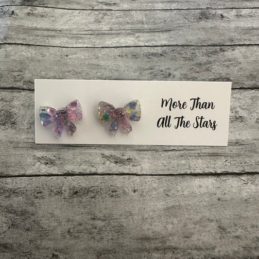 Bow Stud