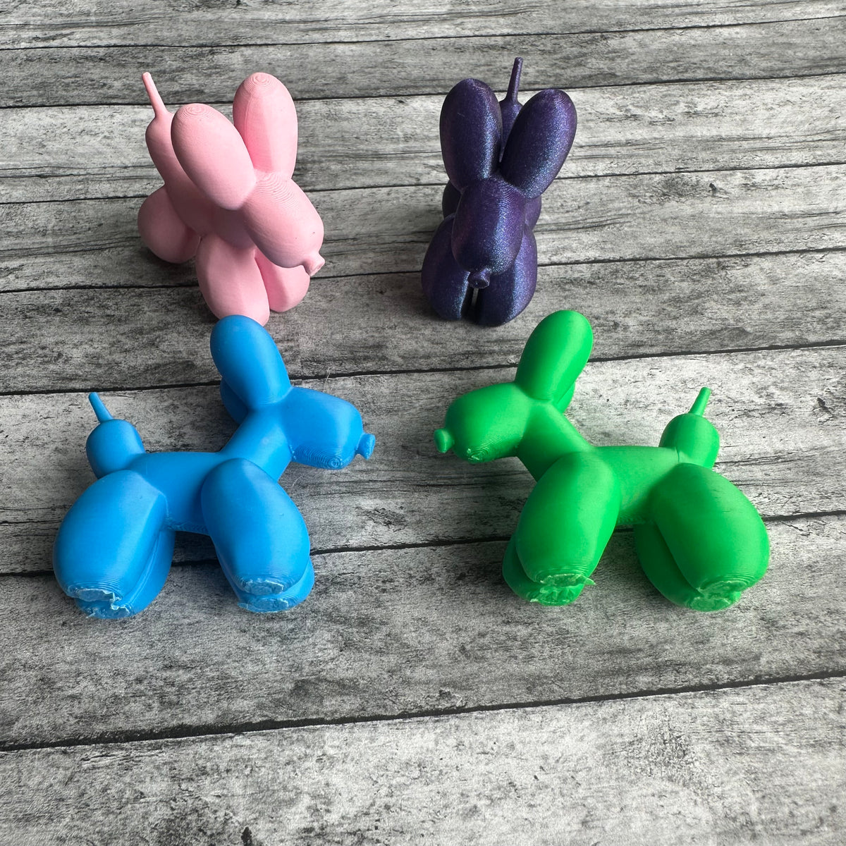 Green Balloon Dog
