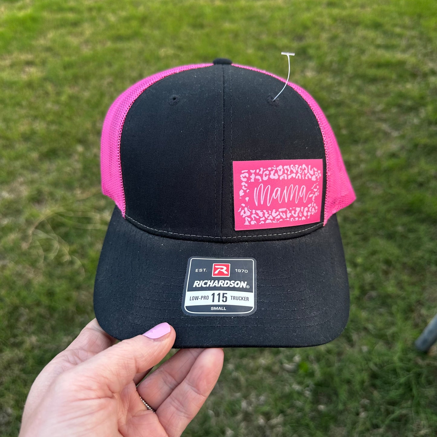Mama Adult Hat