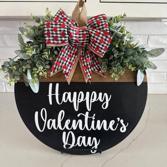 Happy Valentine’s Day Door Hanger